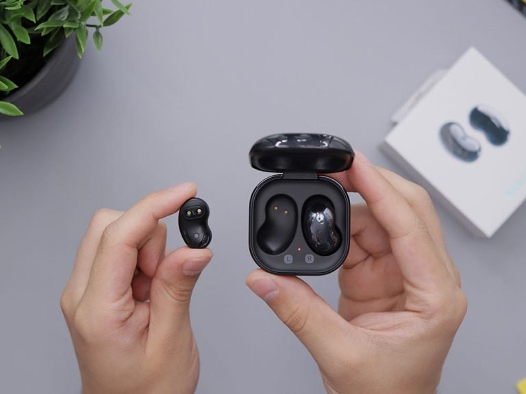 daniel romero K63lOA4Ijyk unsplash LaundryRoomStorage