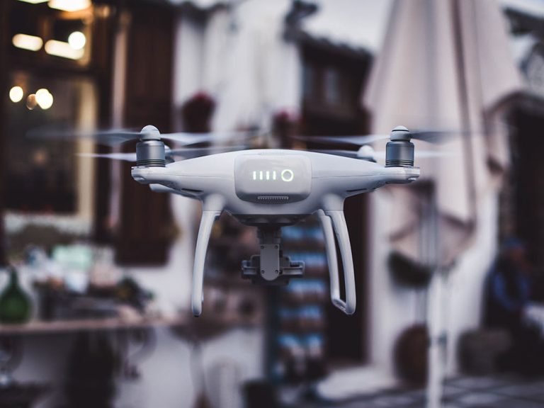 jason blackeye 2SPPbNbVQ3Y unsplash LaundryRoomStorage